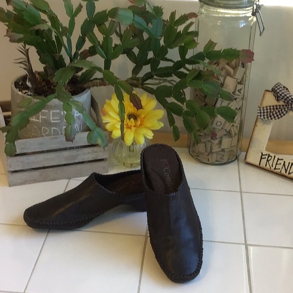 ‘I ❤️ Comfort’ Leather Mules - Picture 3 of 9